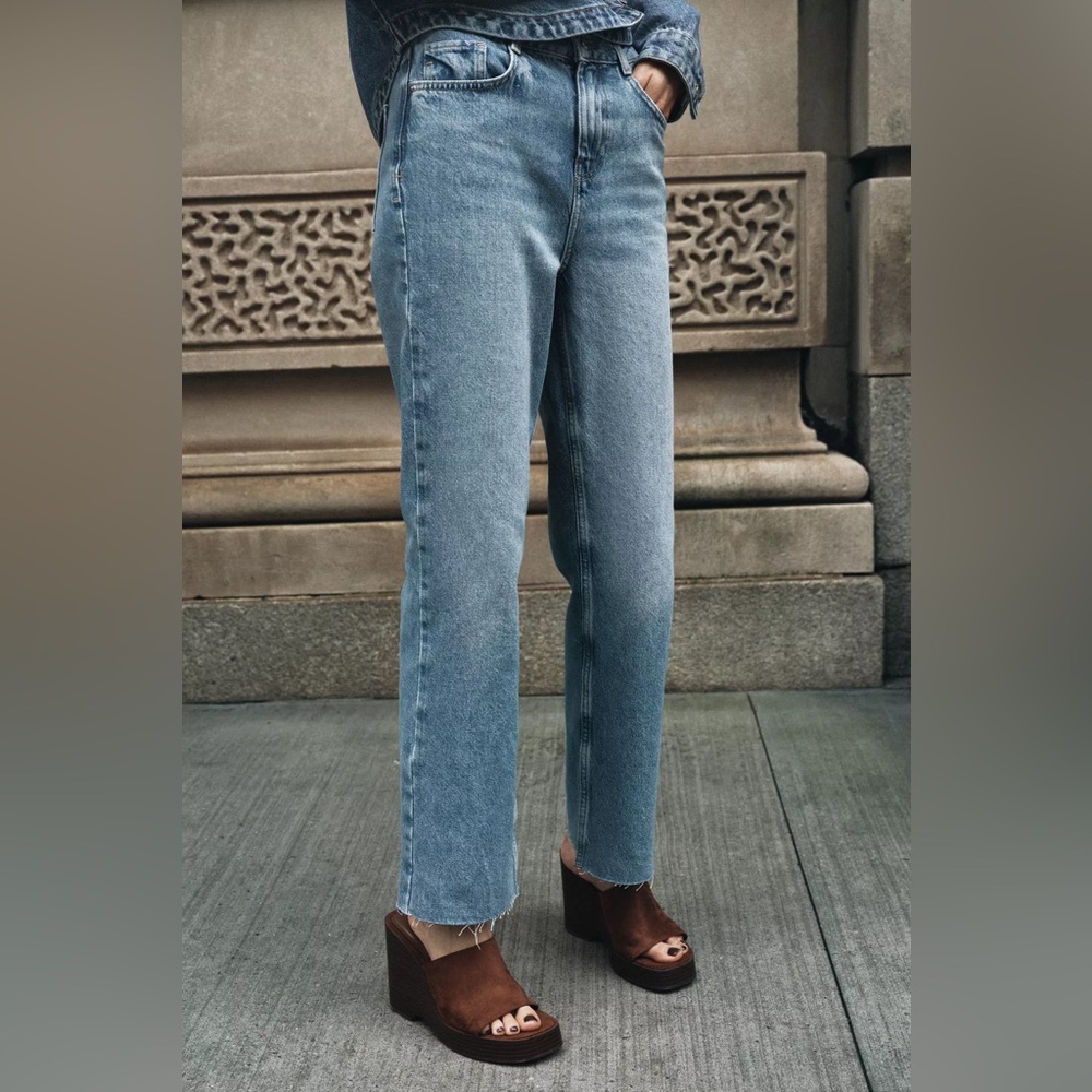 NWOT Zara Straight Leg Denim Jeans